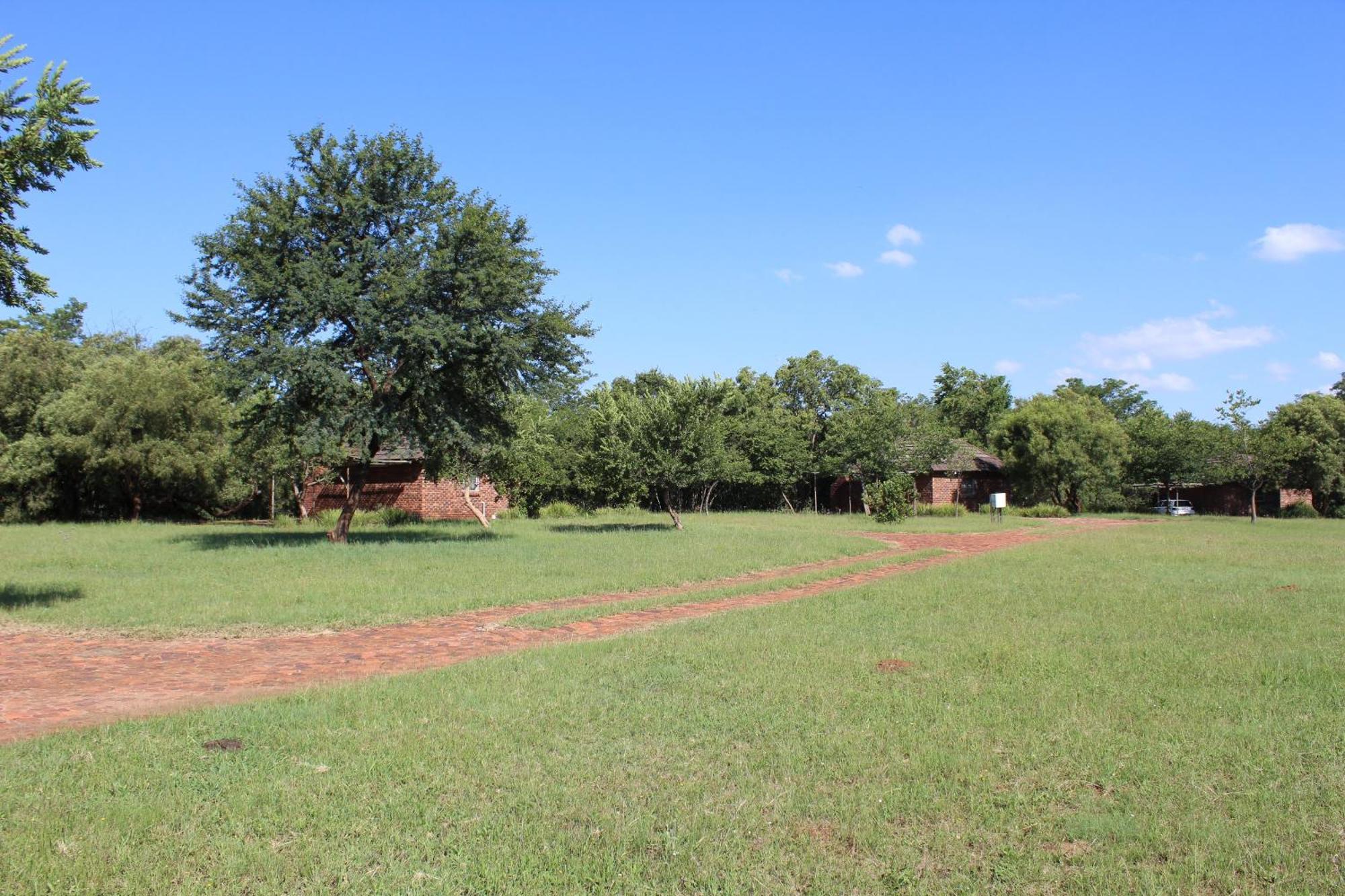 Little Swift Chalets Kophou Exterior photo